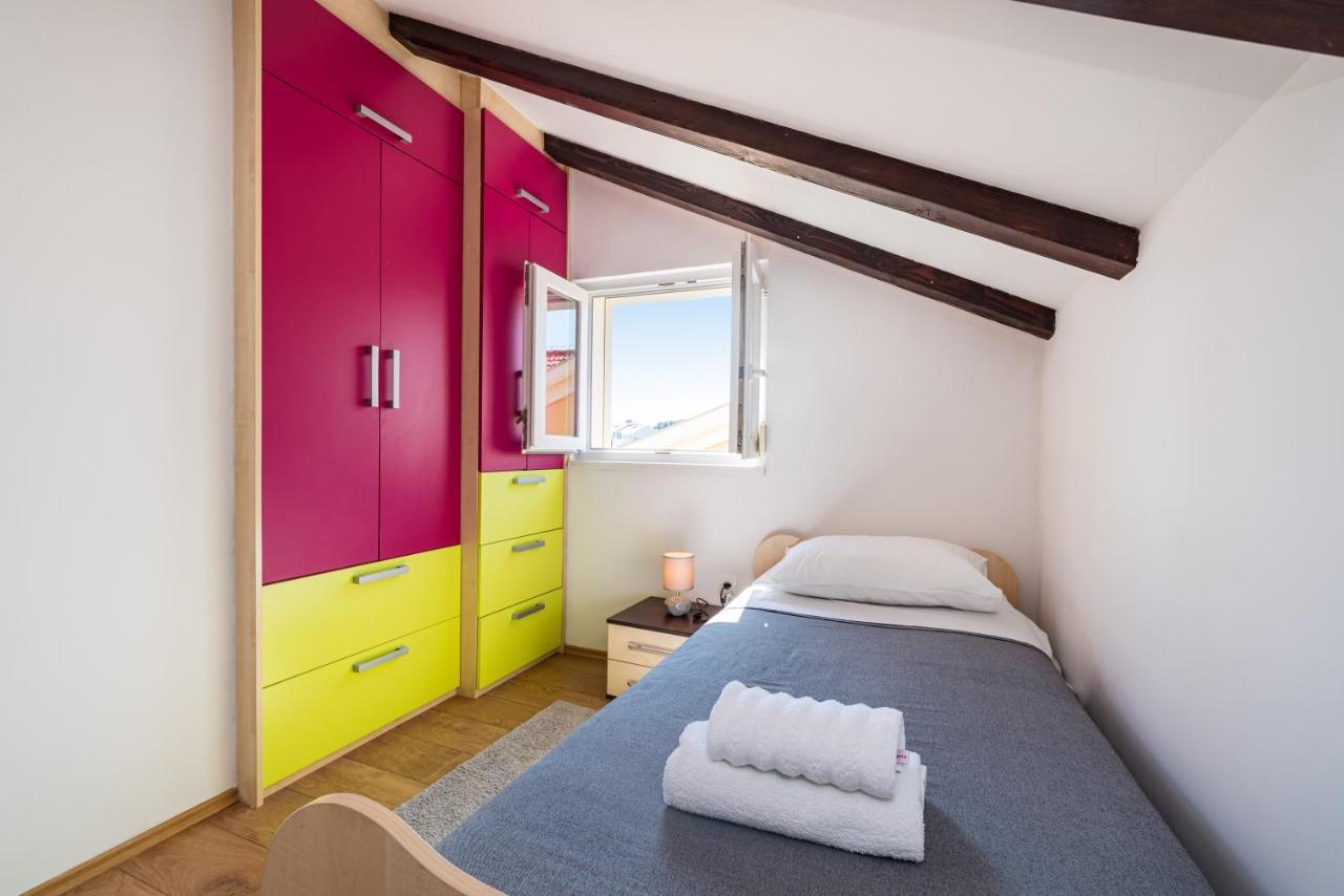Apartment Visnja Zara Esterno foto