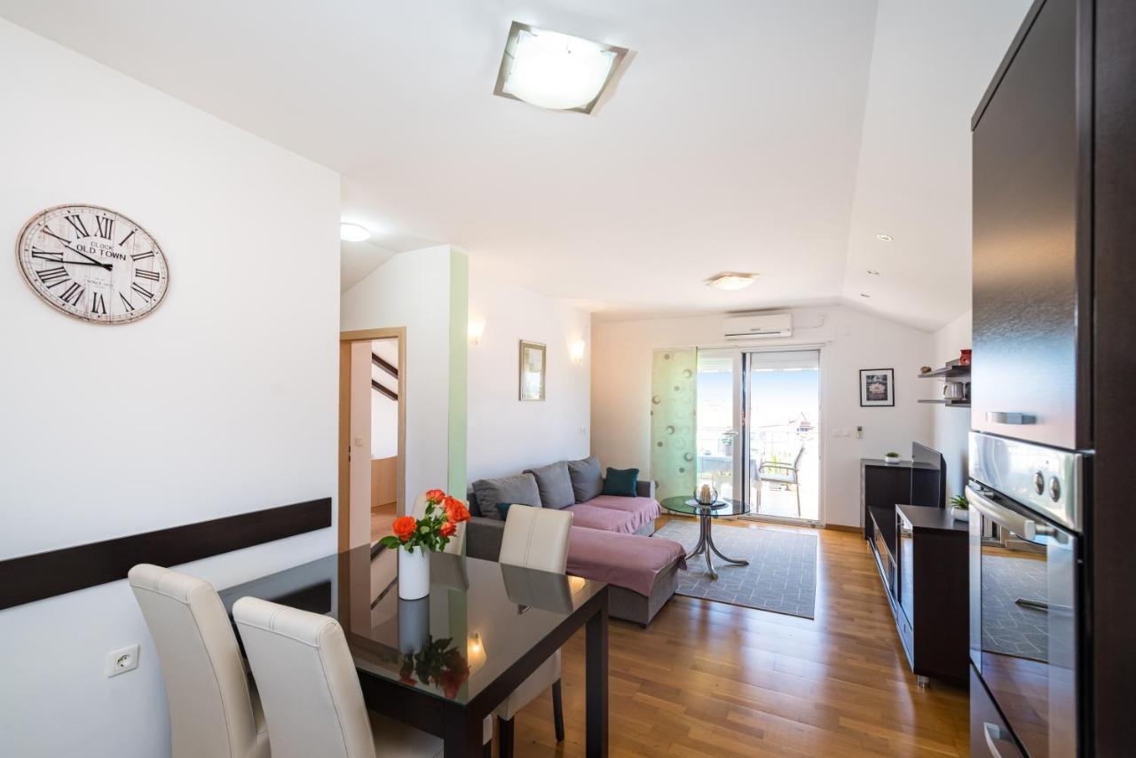 Apartment Visnja Zara Esterno foto