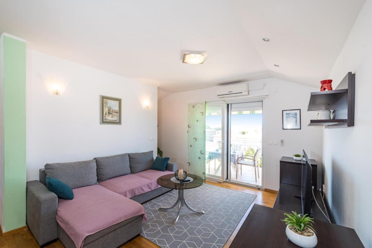 Apartment Visnja Zara Esterno foto